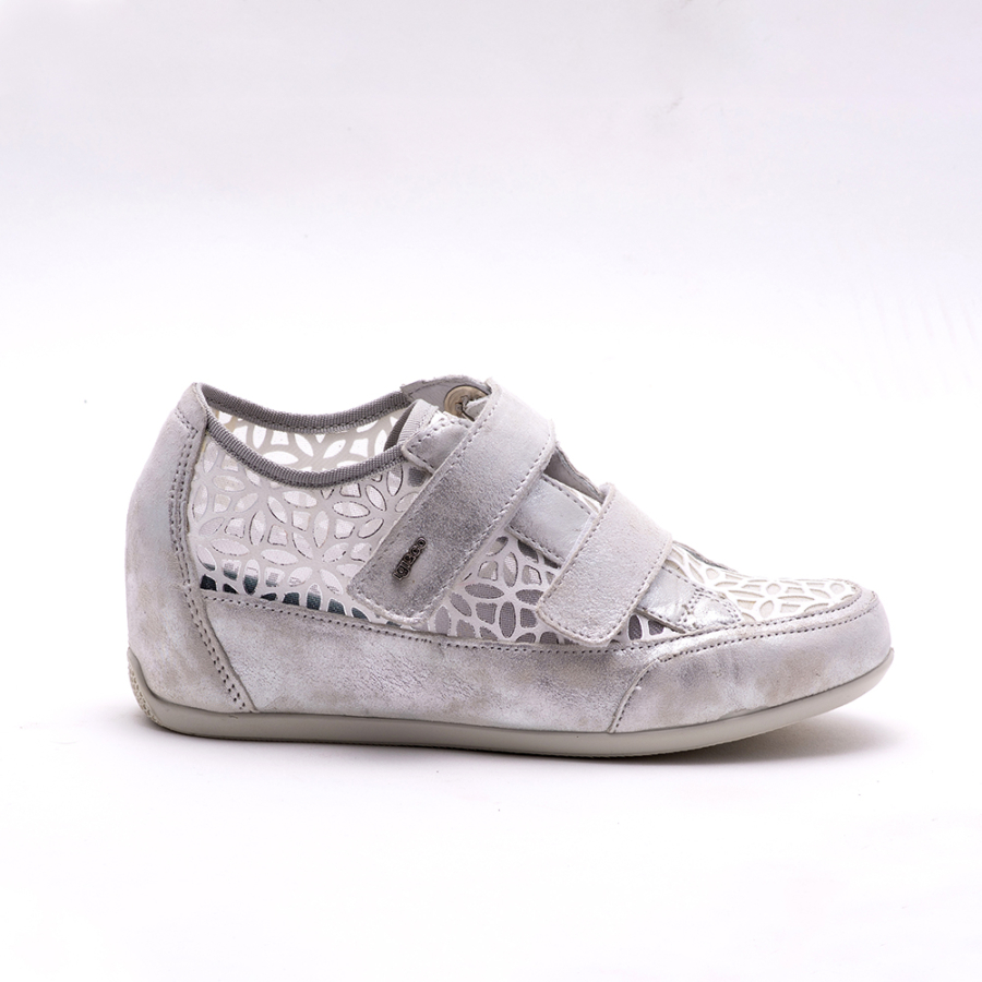 IGI&amp;CO fehér bőr emelttalpú női cipő